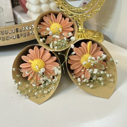 Shop Full Width Single daisy Candle Bouquet