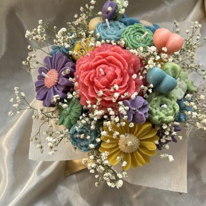 Colorful candle bouquet