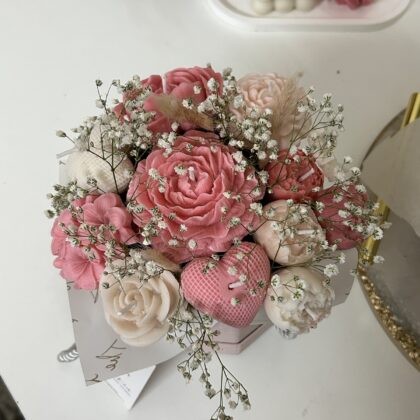 Pink and white large bouquet
