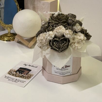 Hajj Mubarak Candle bouquet medium size