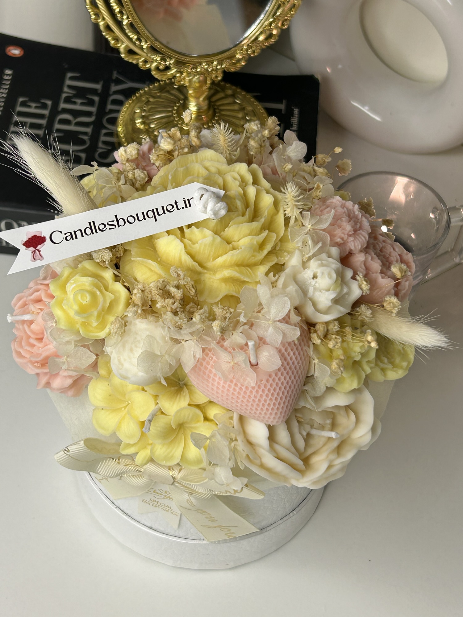 Disney Collection yellow/pink/white Candle Bouquet (Medium Size) Disney Collection yellow/pink/white Candle Bouquet (Medium Size)